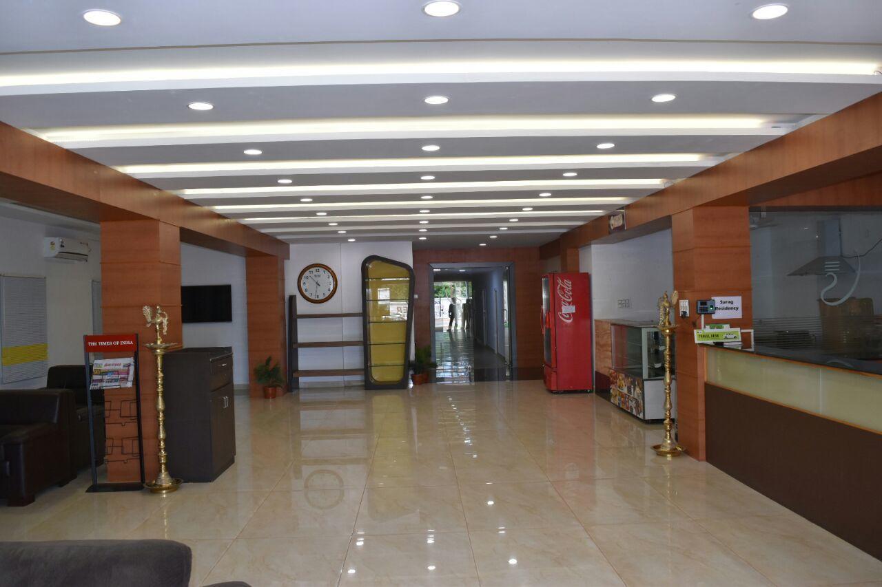 ホテル Surag Residency Tiruchirappalli エクステリア 写真