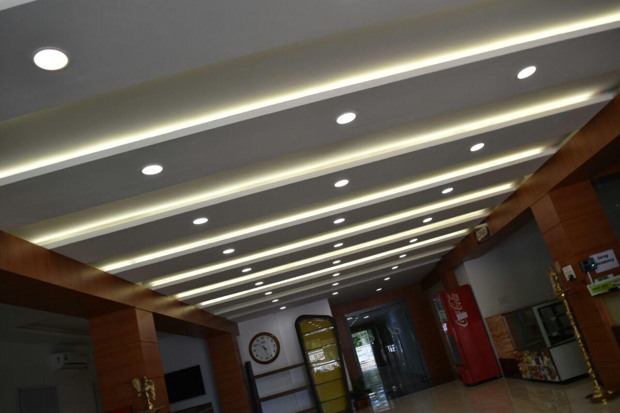 ホテル Surag Residency Tiruchirappalli エクステリア 写真