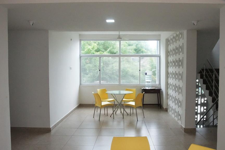 ホテル Surag Residency Tiruchirappalli エクステリア 写真