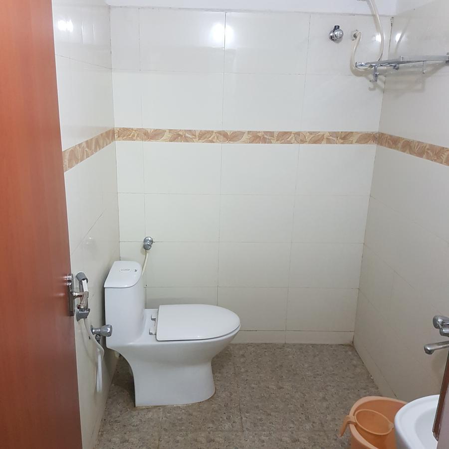 ホテル Surag Residency Tiruchirappalli エクステリア 写真