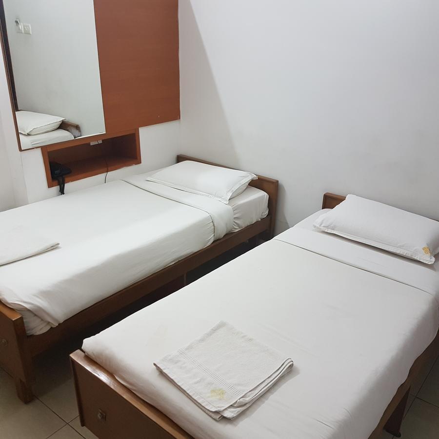 ホテル Surag Residency Tiruchirappalli エクステリア 写真